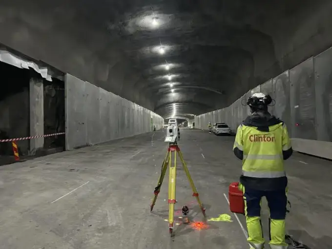 Förbifart Stockholm FSE833/FSE834